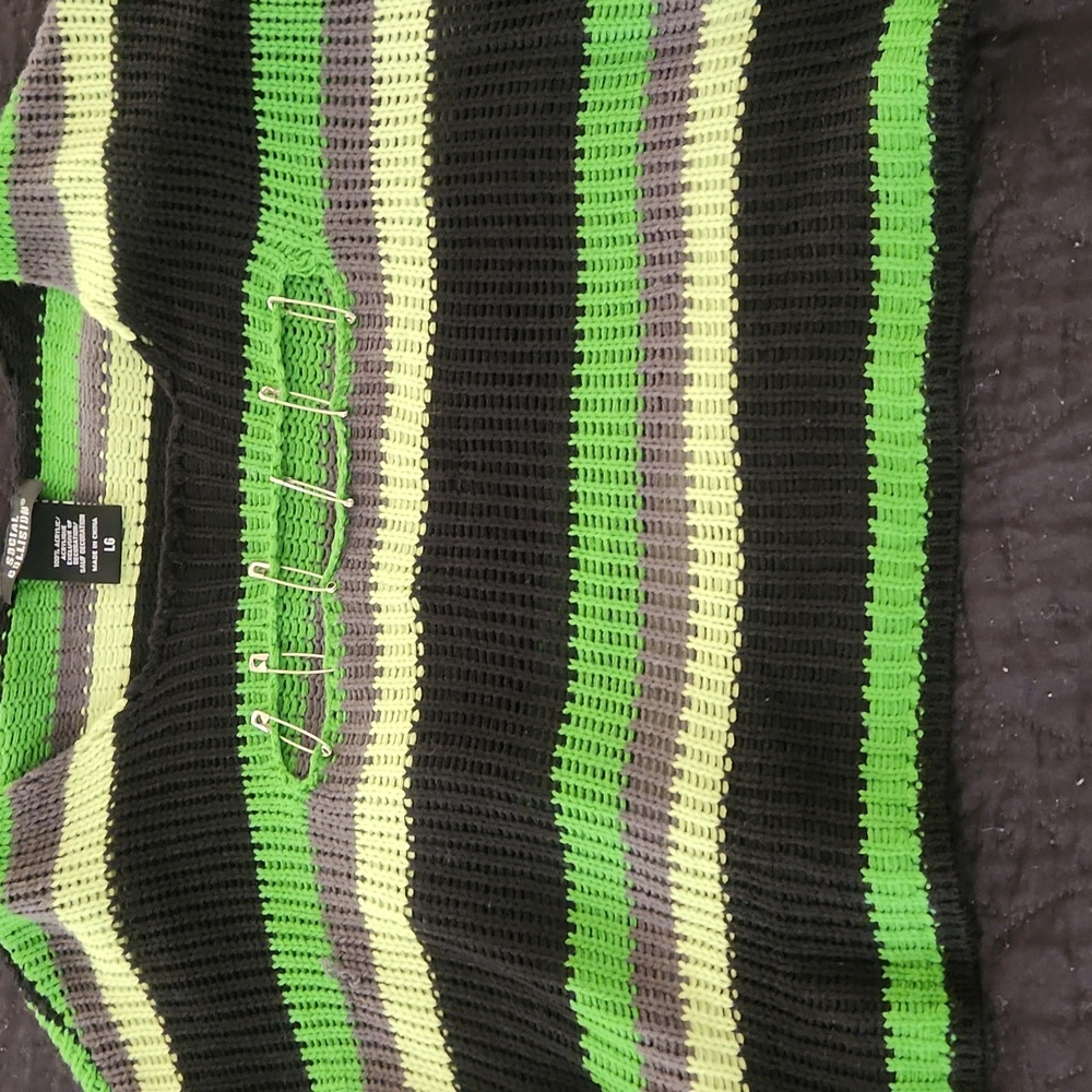 Striped Green and Black Sweater - Picture 4 of 5